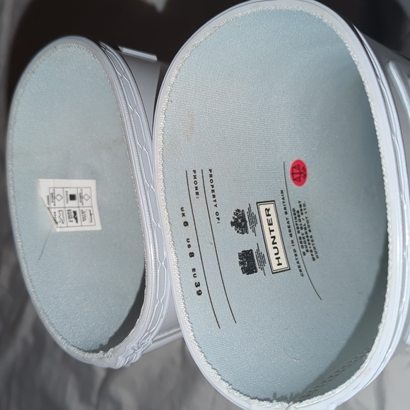 Hunter boots like new ! Size 8 women's - Picture 8 of 11